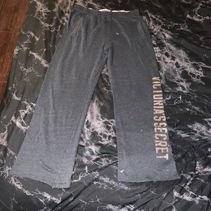 Victoria’s Secret boyfriend sweats